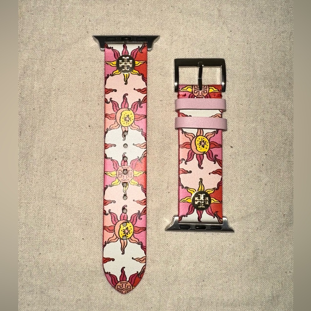 NEW Tory Burch Band for Apple Watch Multi-Color
Leather, 38 MM - 40 MM